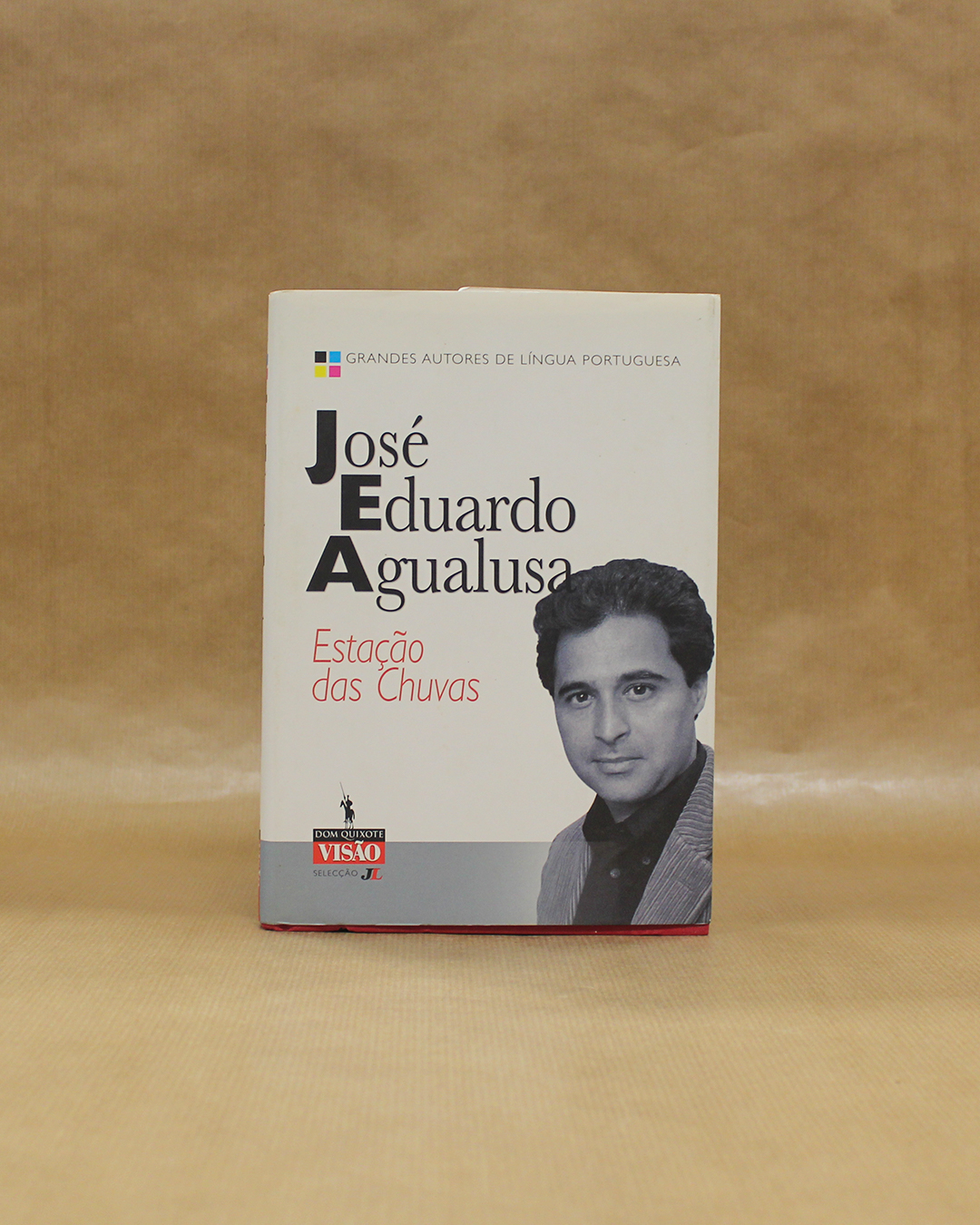 jose-eduardo-agua-lusa-estacao-das-chuvas-1 jose-eduardo-agua-lusa-estacao-das-chuvas-1