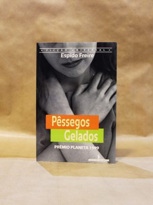 espido-freire-pessegos-gelados