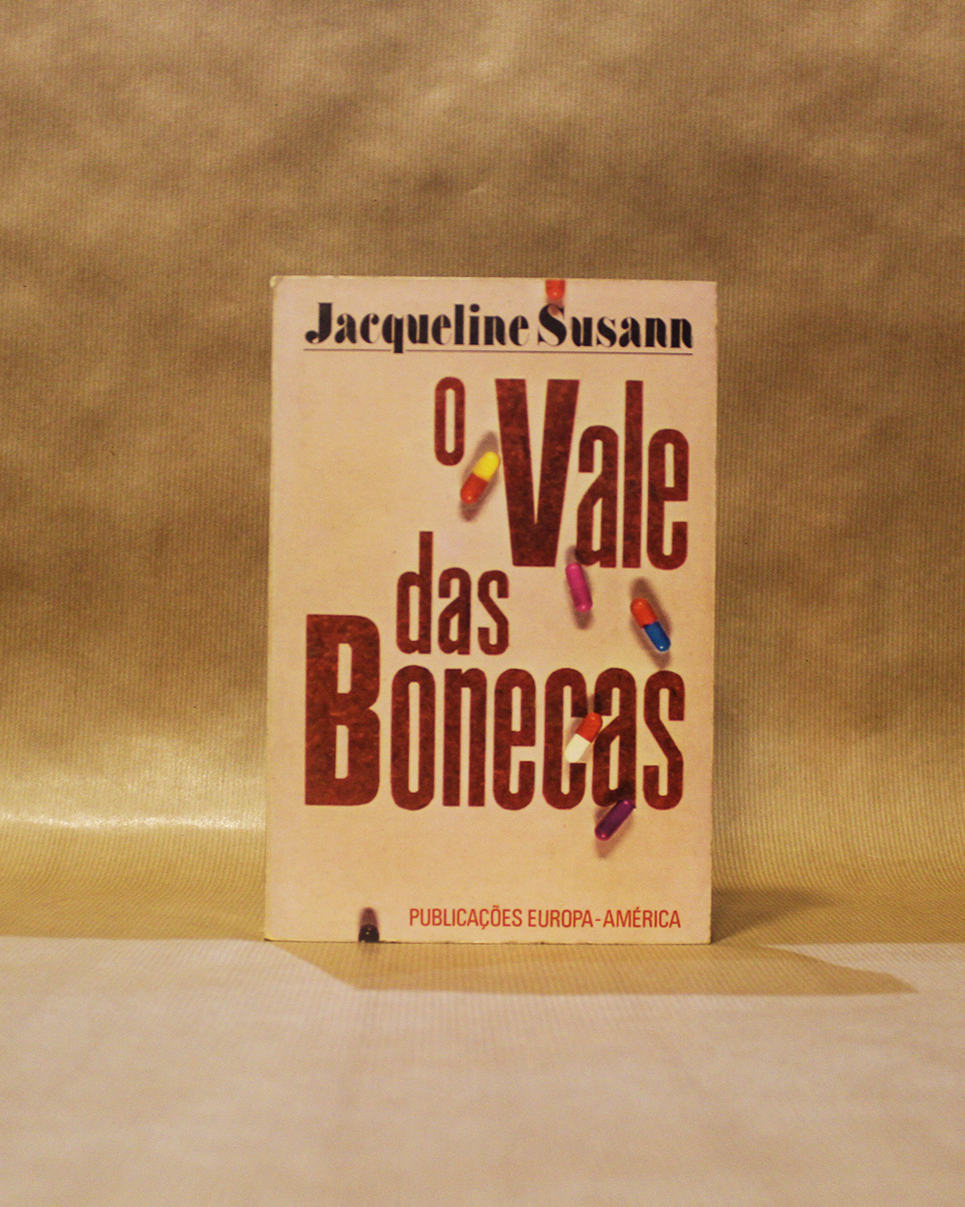 o-vale-das-bonecas-jacqueline-susann o-vale-das-bonecas-jacqueline-susann