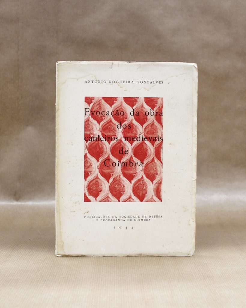VENDIDO - Evocação da obra dos canteiros medievais de Coimbra