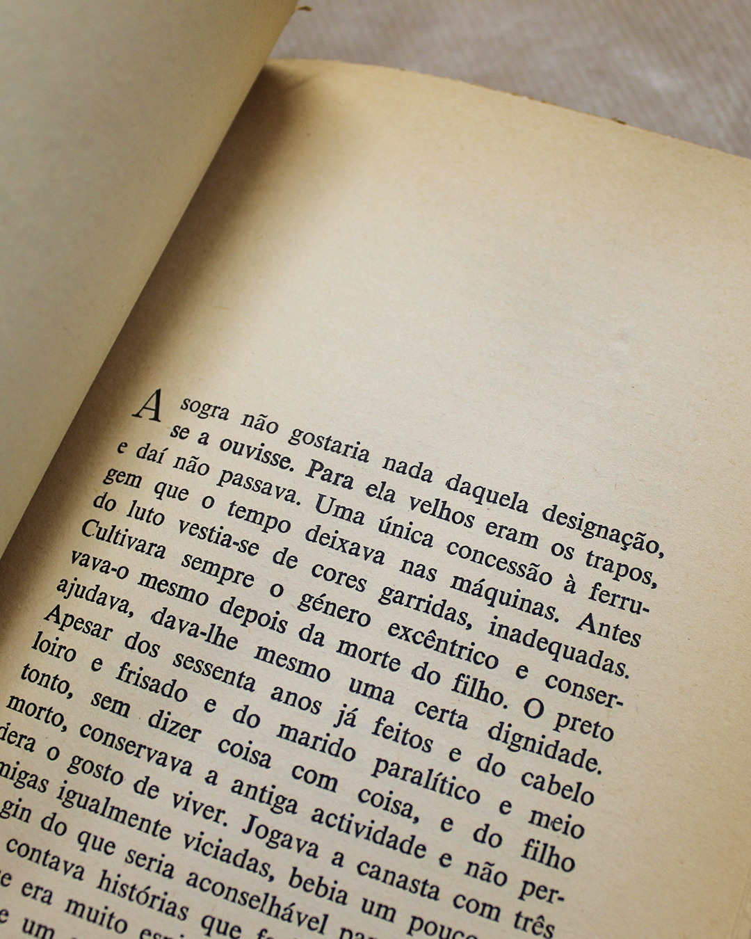 Os Armários Vazios - Image 2