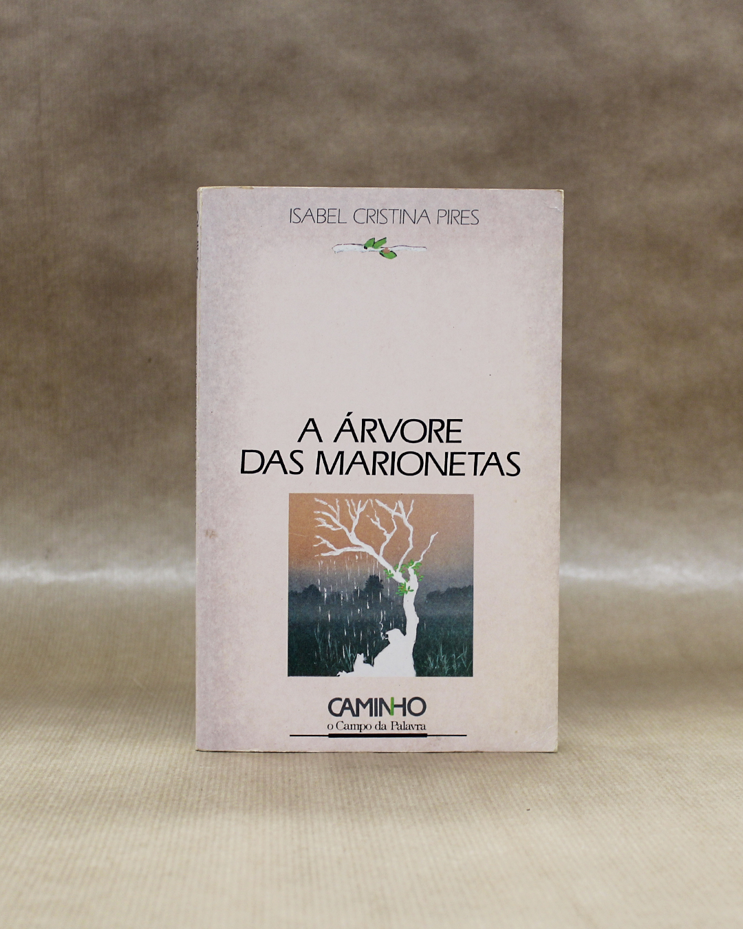 A Árvore das Marionetas