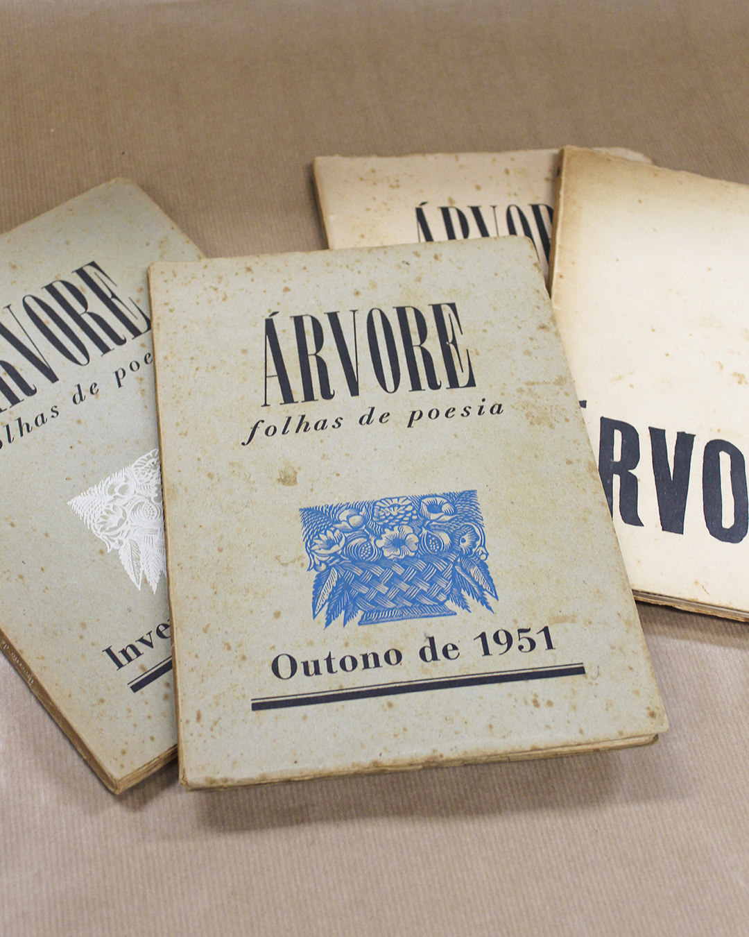 VENDIDO - Árvore - folhas de poesia