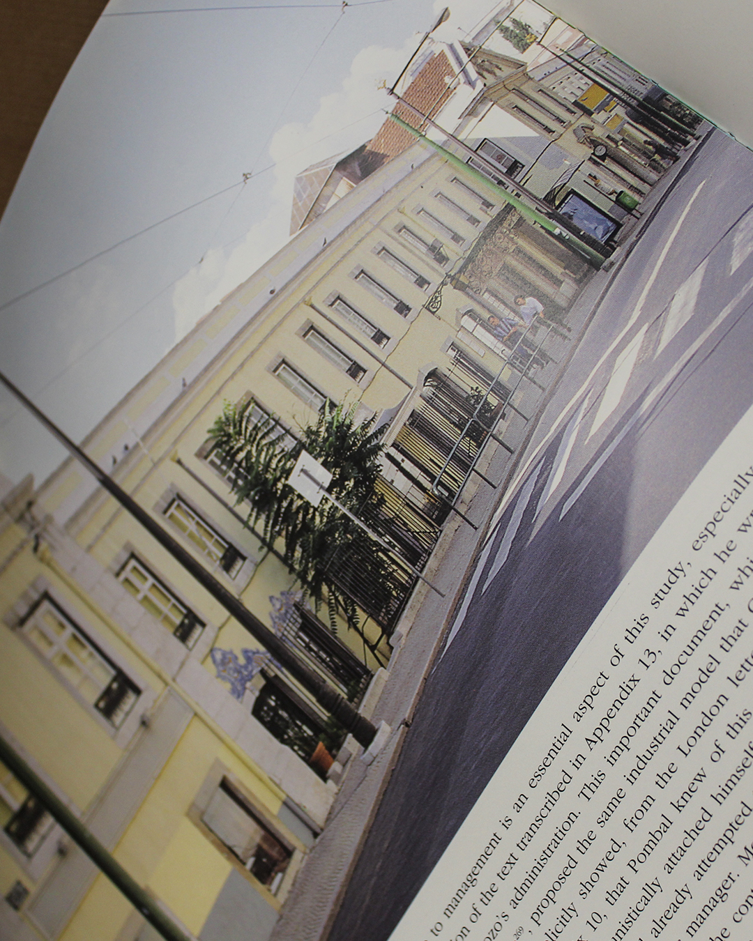 Beyond Baixa - Image 2
