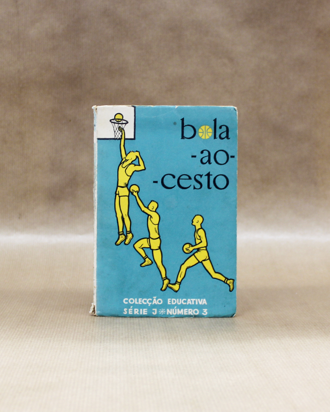 Bola ao cesto