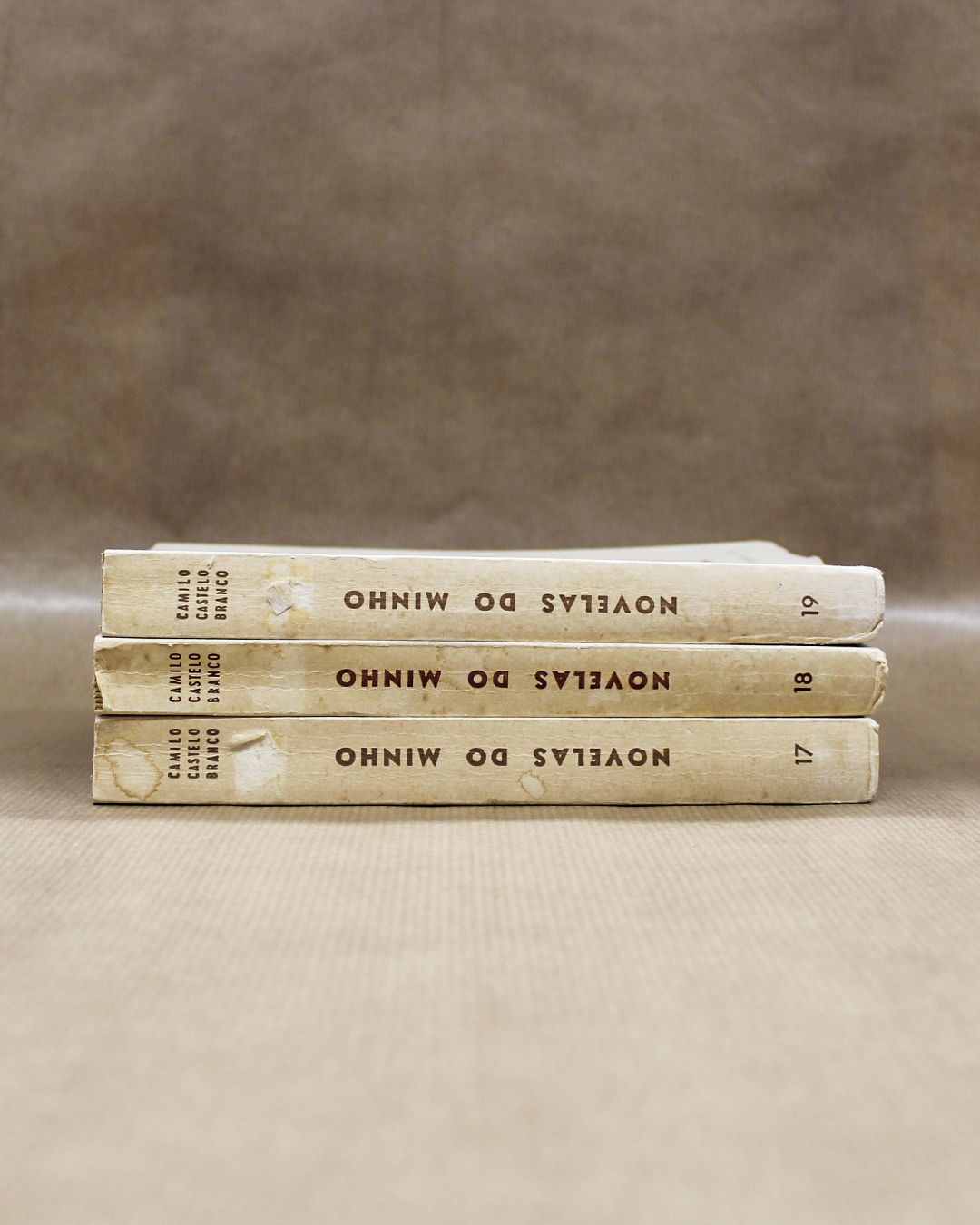 VENDIDO - Novelas do Minho - 3 Volumes - Image 2