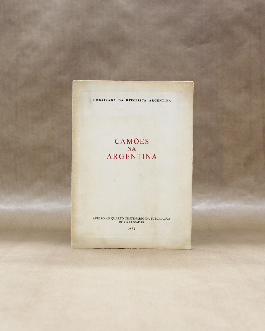 VENDIDO - Camões na Argentina (com um Soneto de Jorge Luis Borges)