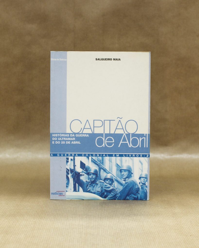 VENDIDO - Capitão de Abril