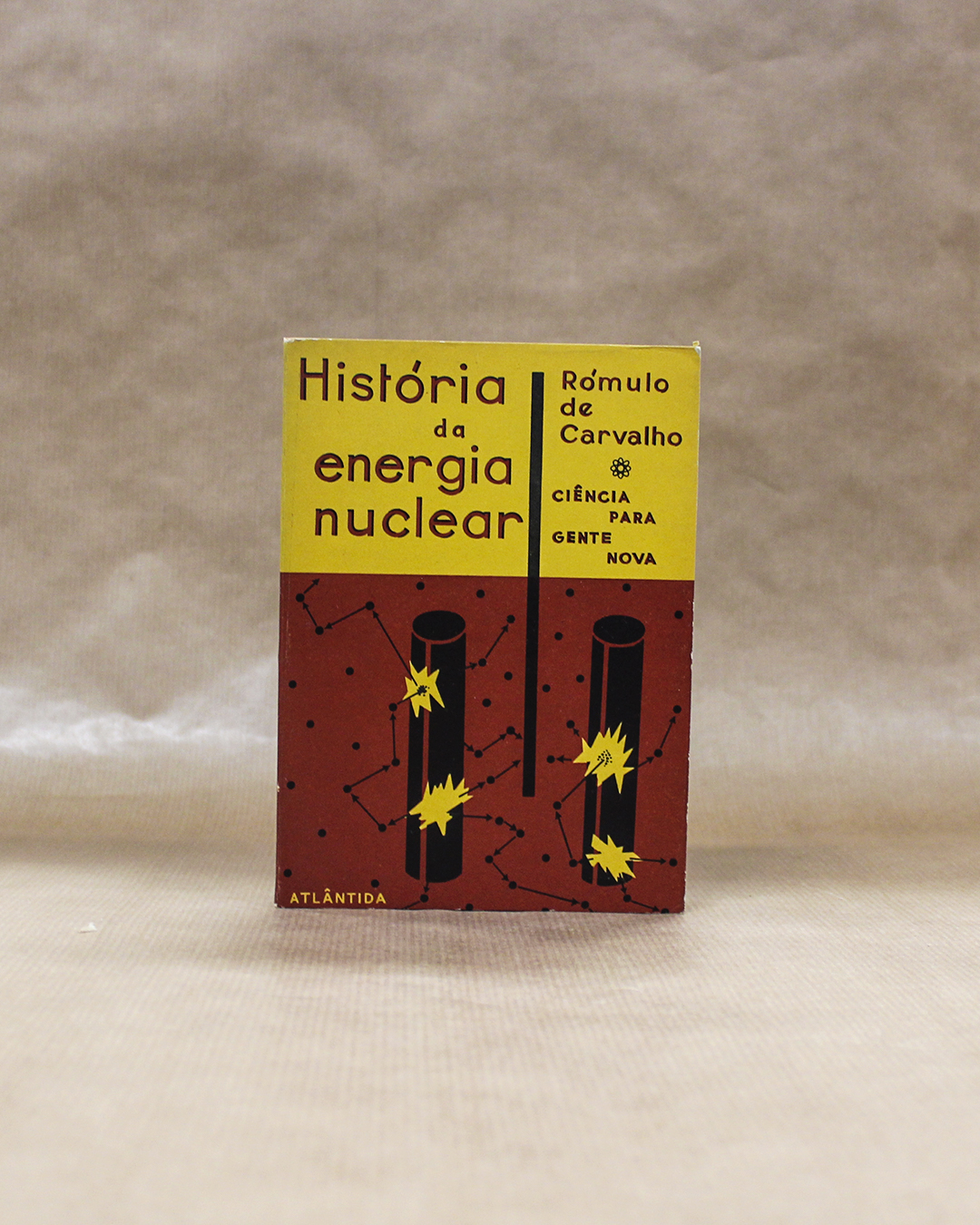 VENDIDO - História da energia nuclear