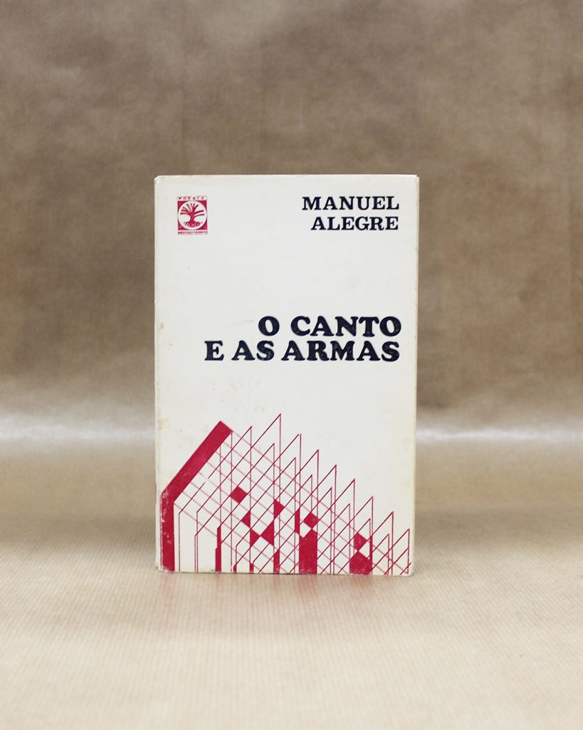 VENDIDO - O Canto e as Armas
