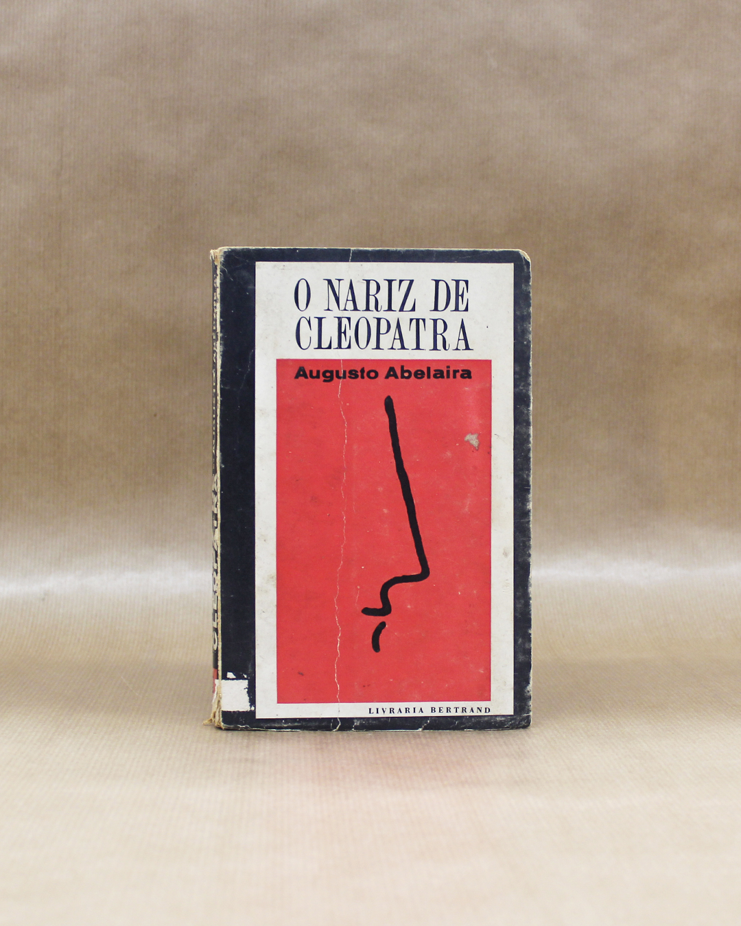 VENDIDO - O Nariz de Cleópatra