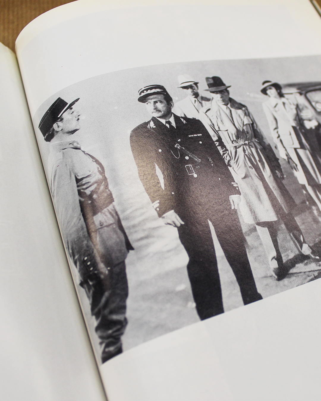 O Paraíso Triste - O Quotidiano em Lisboa durante a Segunda Grande Guerra - Image 3
