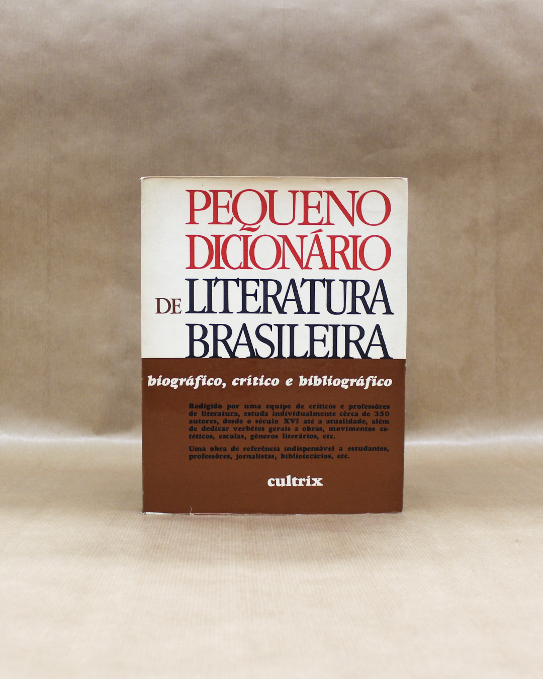 Pequeno Dicionário de Literatura Brasileira
