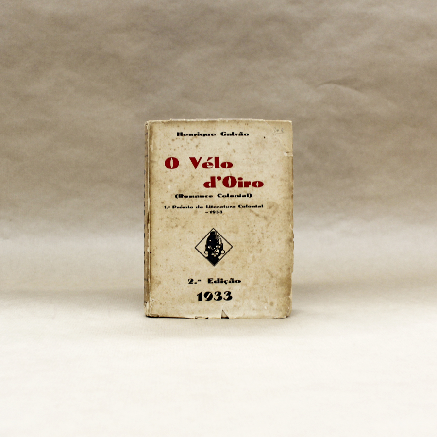 VENDIDO - O Vélo d`Oiro (Romance Colonial)